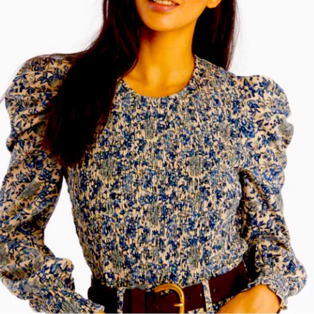 NWT Allison New York, Tessa Smocked Top, Navy Floral, Size M- SOLD OUT!